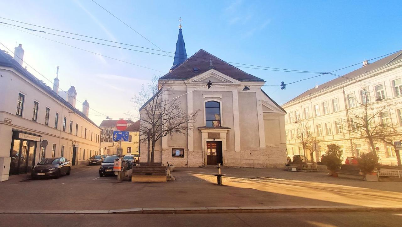 Helle Zweiraumwohnung In Wohngebiet Wien Exterior foto